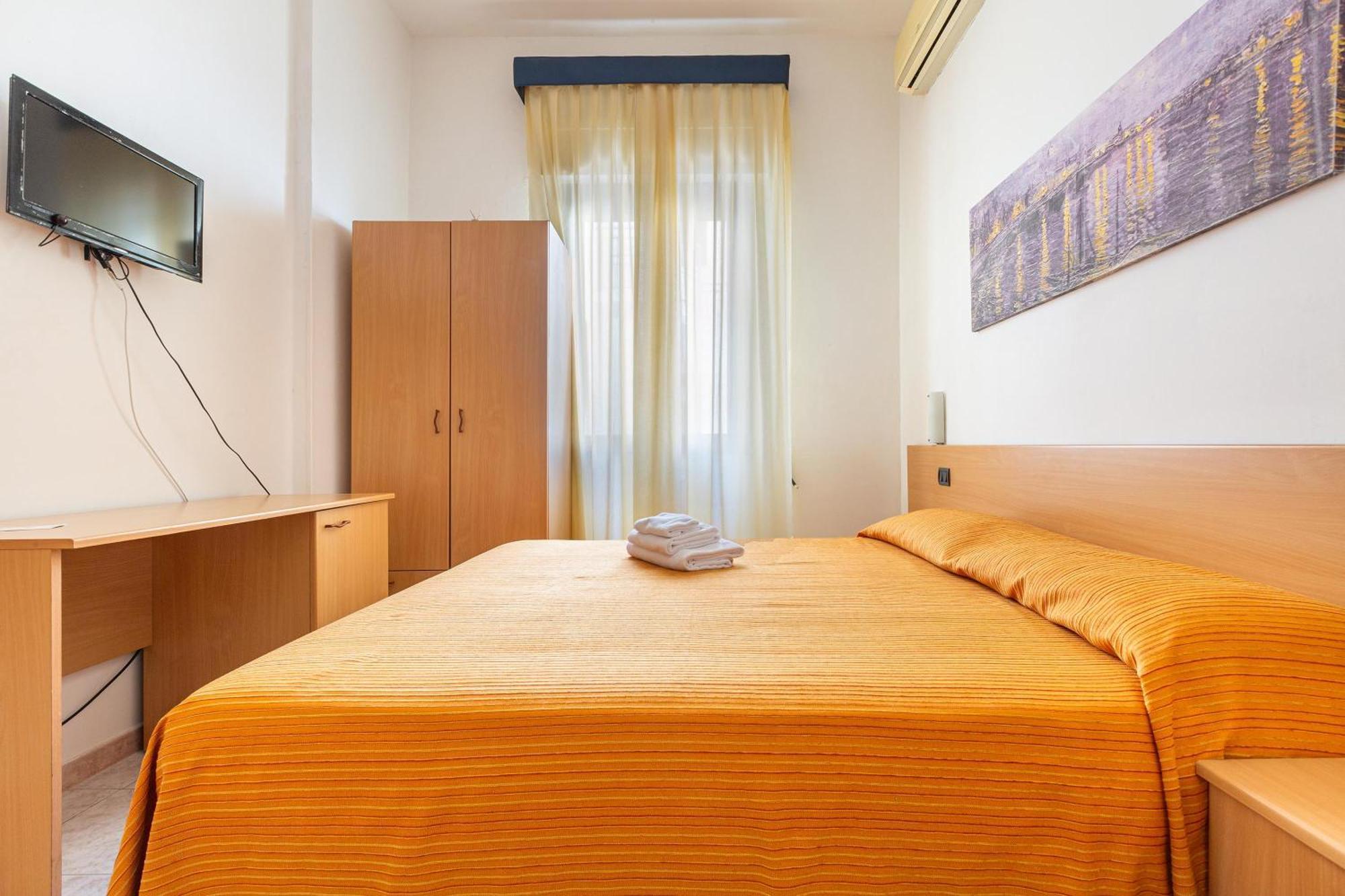 Hotel Il Riccio Порто-Чезарео Экстерьер фото
